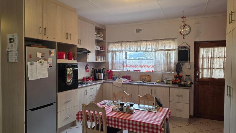 3 Bedroom Property for Sale in Albertinia Western Cape
